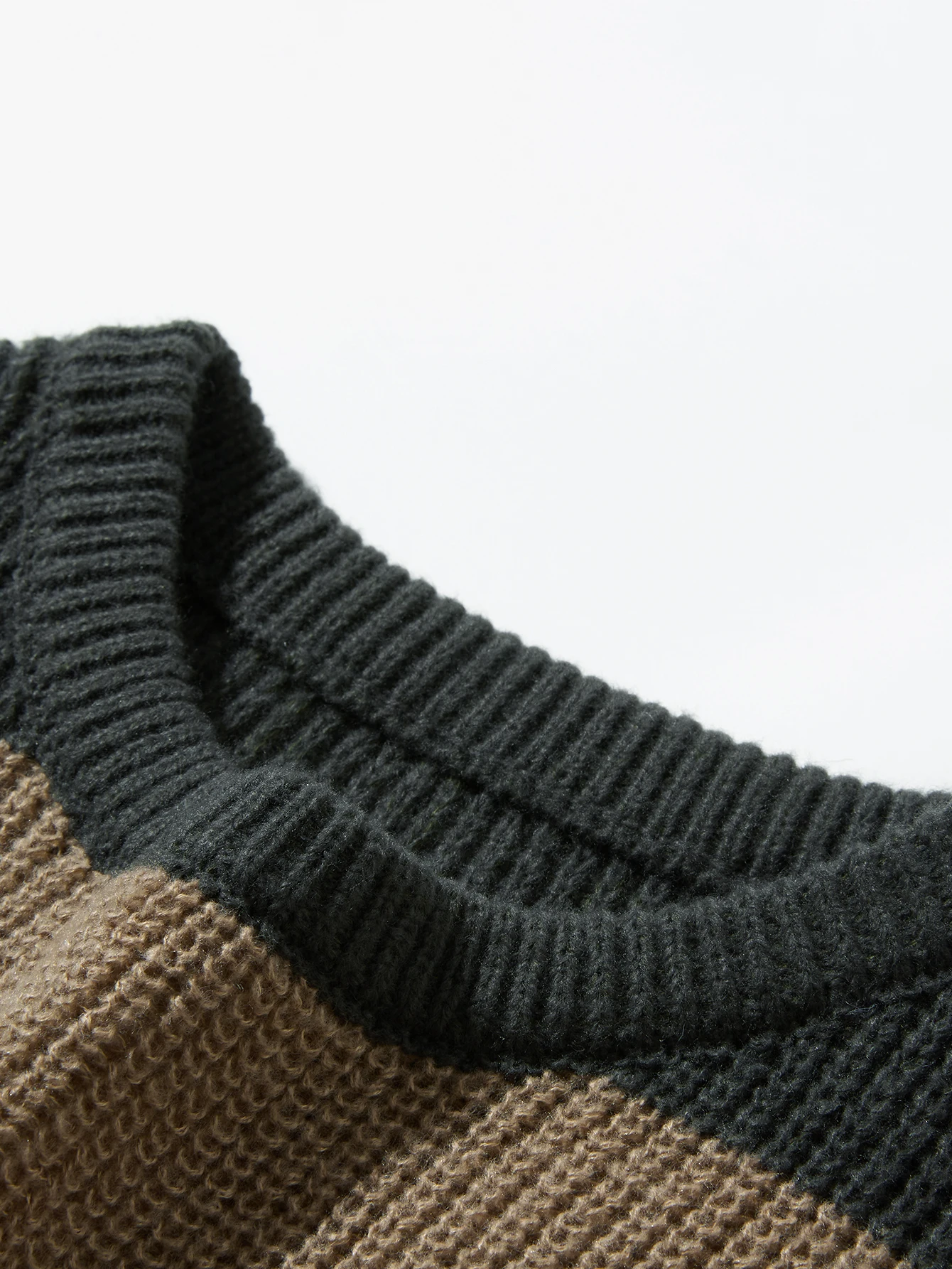 New Loose Bottoming Sweater Casual Versatile Striped Pullover Men's Round Neck Sweater