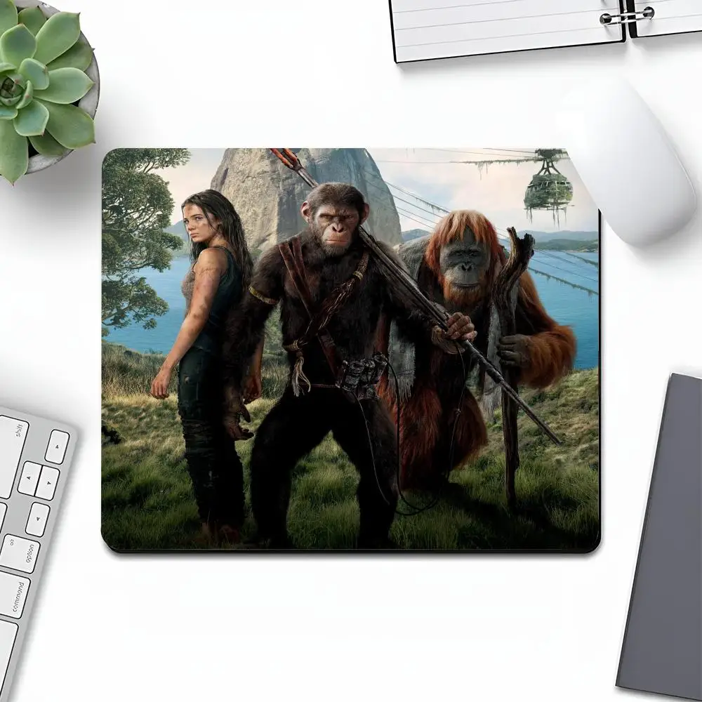 Kingdom of the Planet of the Apes Mouse Pad Art Gaming Small Rubber Locking Edge Large Computer MousePad Laptop Trendy Desk Pad