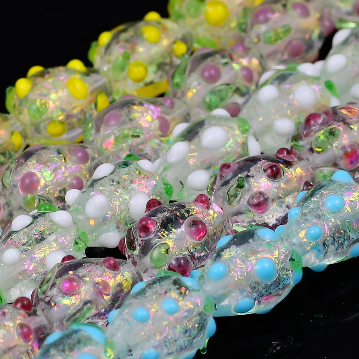 JHNBY 4-2Pcs 11x15mm Strawberry Glass Beads Transparent Fruit Charms for Spring Jewelry Pendant Bracelet Crafts Accessories DIY