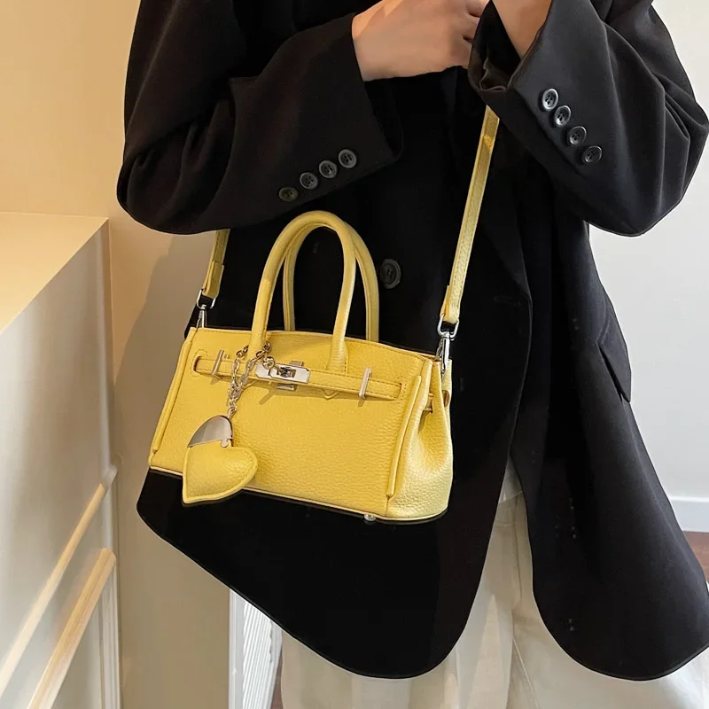 Hot Selling Styles Designer PU Square Bag Fashionable Zipper Women's Shoulder Bags Versatile Commuting Work Travel Wallet
