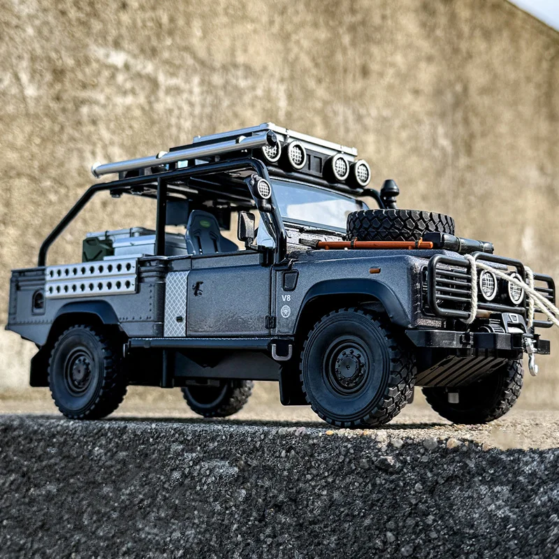 

1/24 Land Range Rover Defender 110 Tomb LE Pickup Alloy Car Model Diecasts Off-road Vehicles Car Model Sound Light Kids Toy Gift