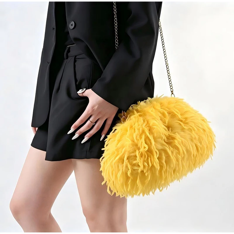 Lockige, flauschige Kunstfeder-Plüsch-Umhängetasche mit Kette, Damen-Clutch mit Falten-Design für Partys und Abendveranstaltungen, Herbst/Winter – Detail 14