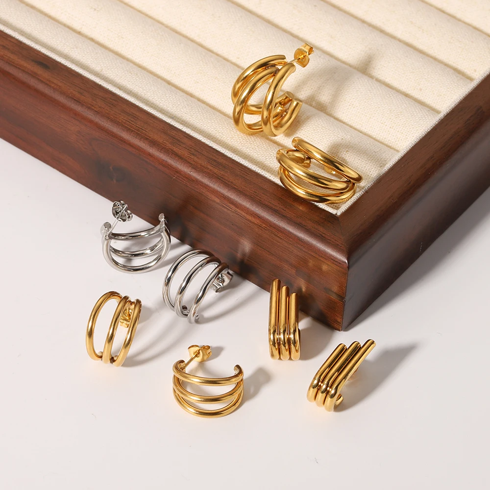 Klobige Dreifach-Creolen, 18K vergoldet, Edelstahl, feiner Schmuck, minimalistische, auffällige dreilagige Ohrringe für Damen – Detail 3