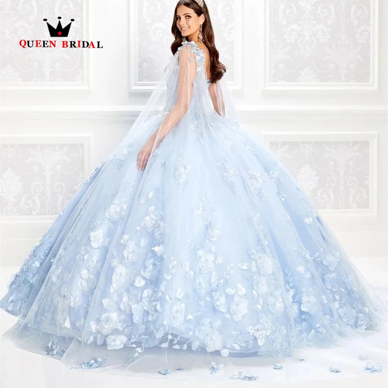 Vestido de quinceañera de princesa azul claro con cuello en V, apliques de cuentas de encaje, flores 3D, vestido de baile sin espalda con capa CD02