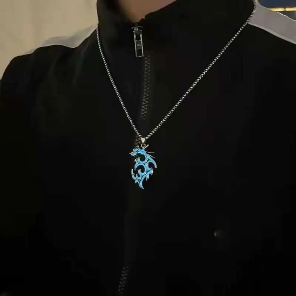 Vintage Punk Dragon Pendant Necklace Moonstone Charm Luminous Dragon Necklace Glowing In The Dark Party Jewelry Glowing Necklace