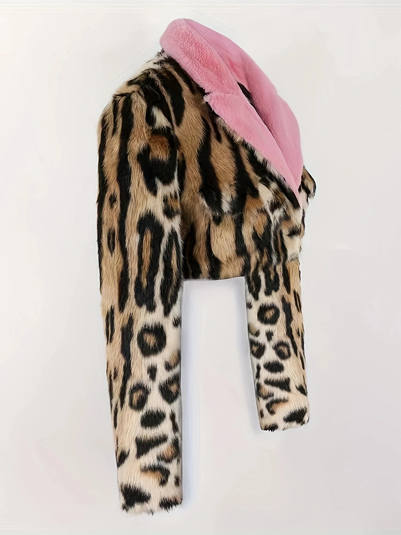 Women's Elegant Directional Faux Fur Leopard Print Coat - Autumn/Winter Wear, Fashionable Outerwear,Luxury Feel Fabric