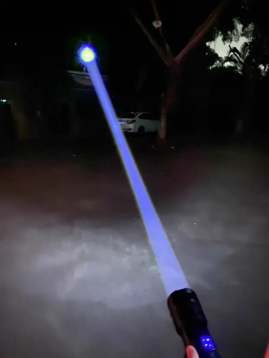 Alta Potência Zoom Lanterna LED, USB Recarregável, Tocha Ultra Poderosa, Atividades ao Ar Livre, Nova Lâmpada de Iluminação, 2000m