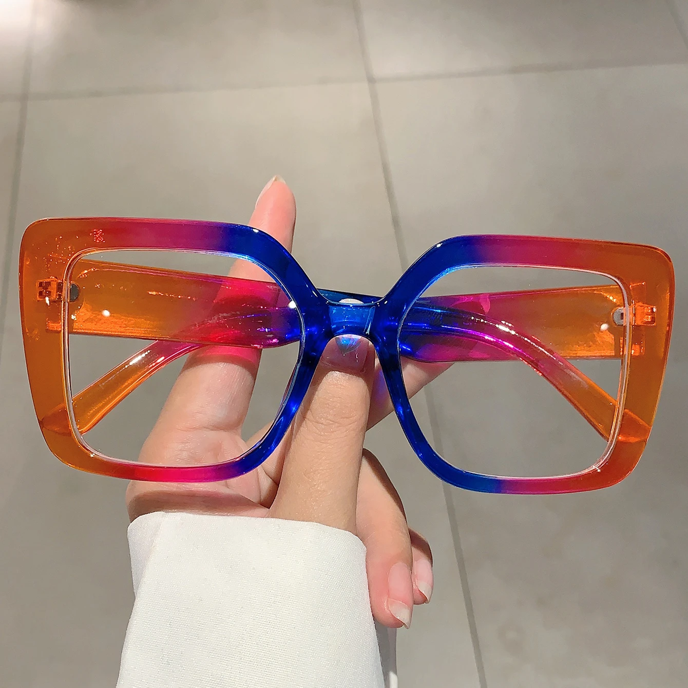 GM LUMIAS نظارات مربعة كبيرة الحجم 2025 جديدة عتيقة متعددة الألوان حافة نظارات نسائية تصميم عصري إطارات بصرية غير وصفة طبية