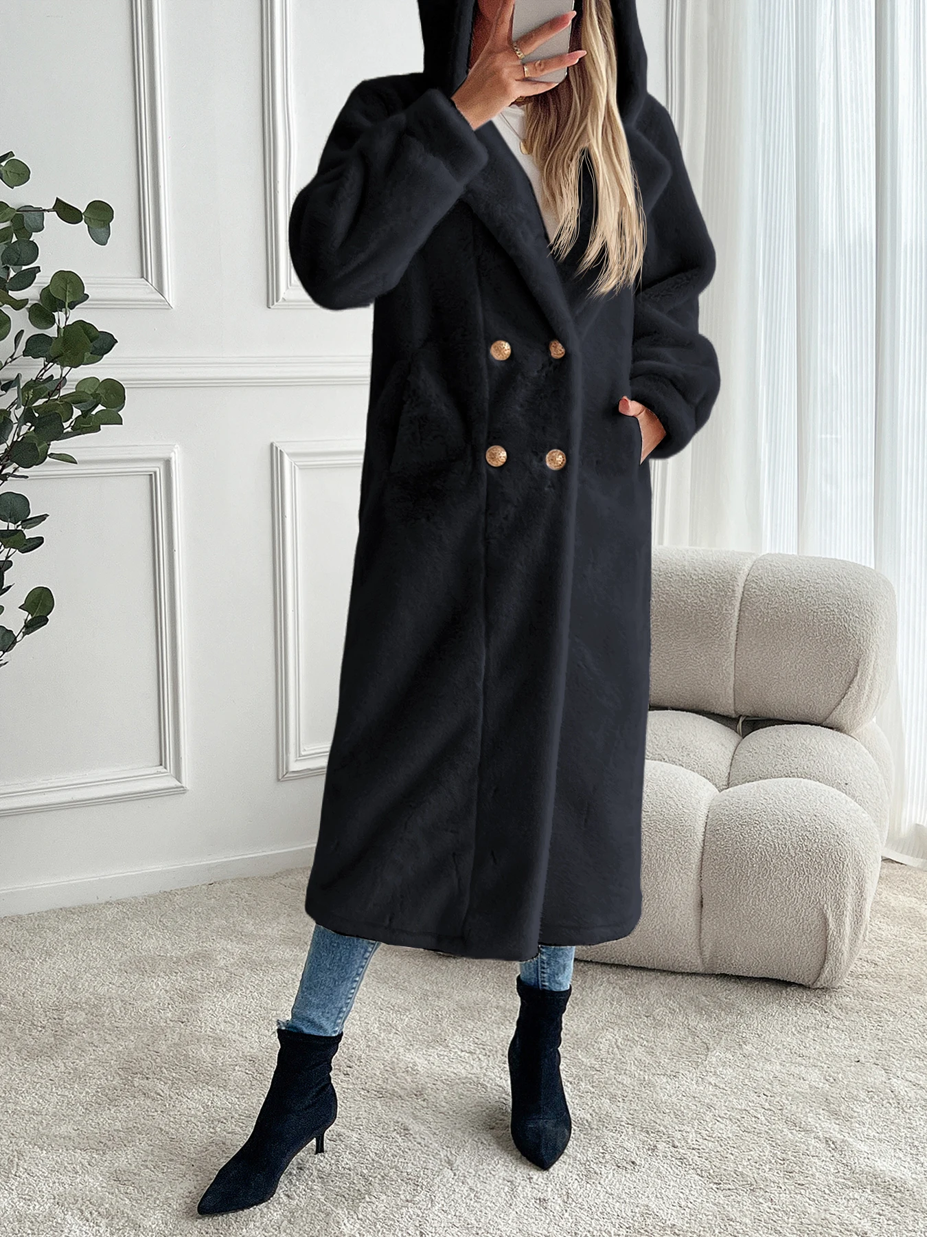 Faux fur coat long coat ladies hooded loose warm long coat coat new autumn and winter high-end atmosphere luxury women's coat