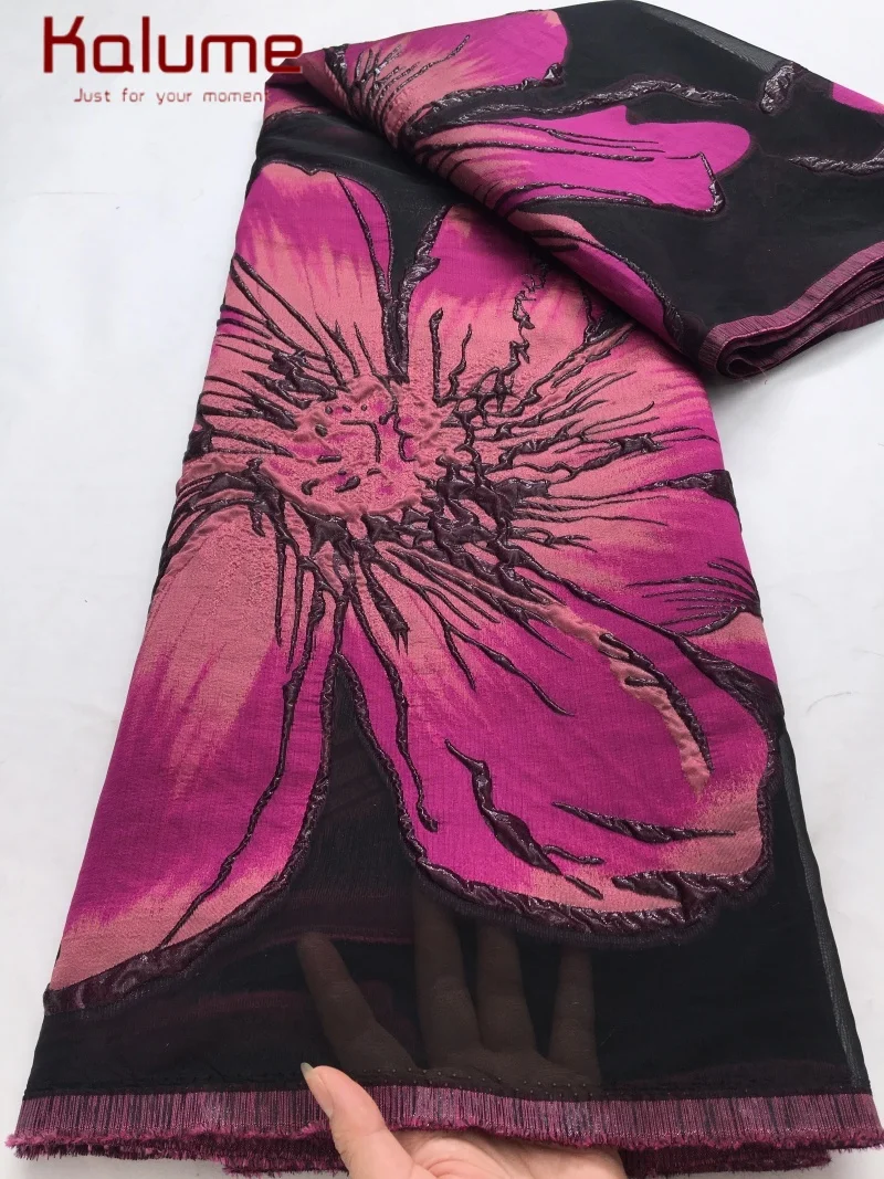 

Kalume High Quality Tulle Gilding Jacquard Fabric 2025 Newest African Jacquard Lace Fabric For Sewing Party Wedding Dress F4387