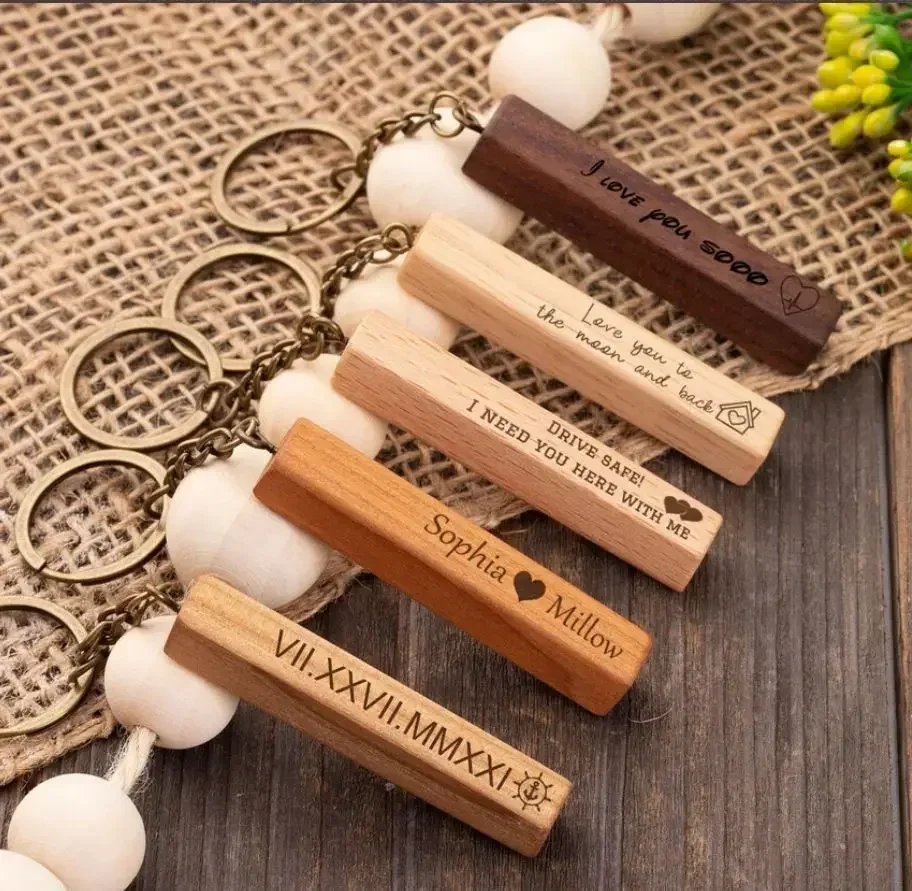 

Wooden Customized Engraved Keychains Rectangle Beech Wood Bar Key chains Personalized Keyring Gift