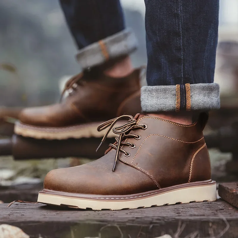 Maden 2023 botas nuevas para hombres, zapatos de estilo británico de media altura, zapatos de cabeza grande, ropa de trabajo, botas cortas Retro para el desierto, calzado 44