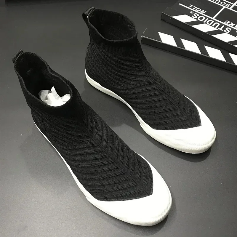 

Spring Summer Trend Shoes Men Personality Casual Sneaker Fashion Breathable Mesh Male Sports Shoes Black Slip-On Cool Flat Shoes