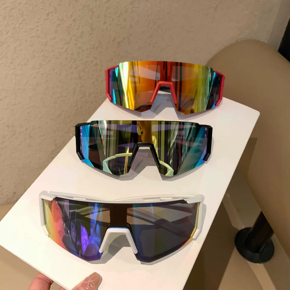 Cycling Sunglasses UV400 Shades Outdoor Sports Anti-Ultraviolet Hiking Sking Climbing MTB Windproof Eyewear Women Men Unisex