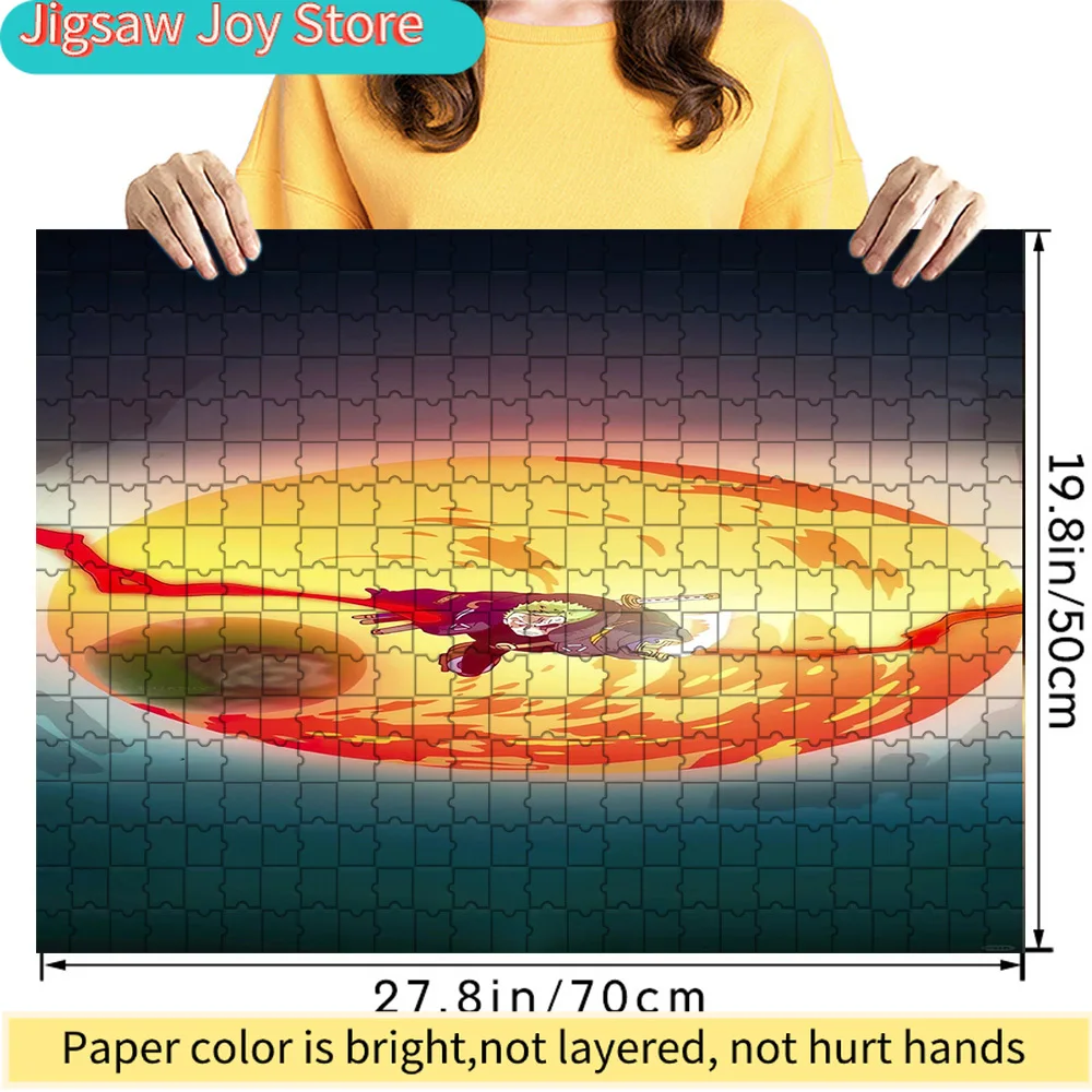 

Пазл из бумаги с изображением Ророноа Зоро из One Piece, демонстрирующим атаку «Летающий удар», динамичный аниме-пазл с изображением мечника, высококачественная печать.