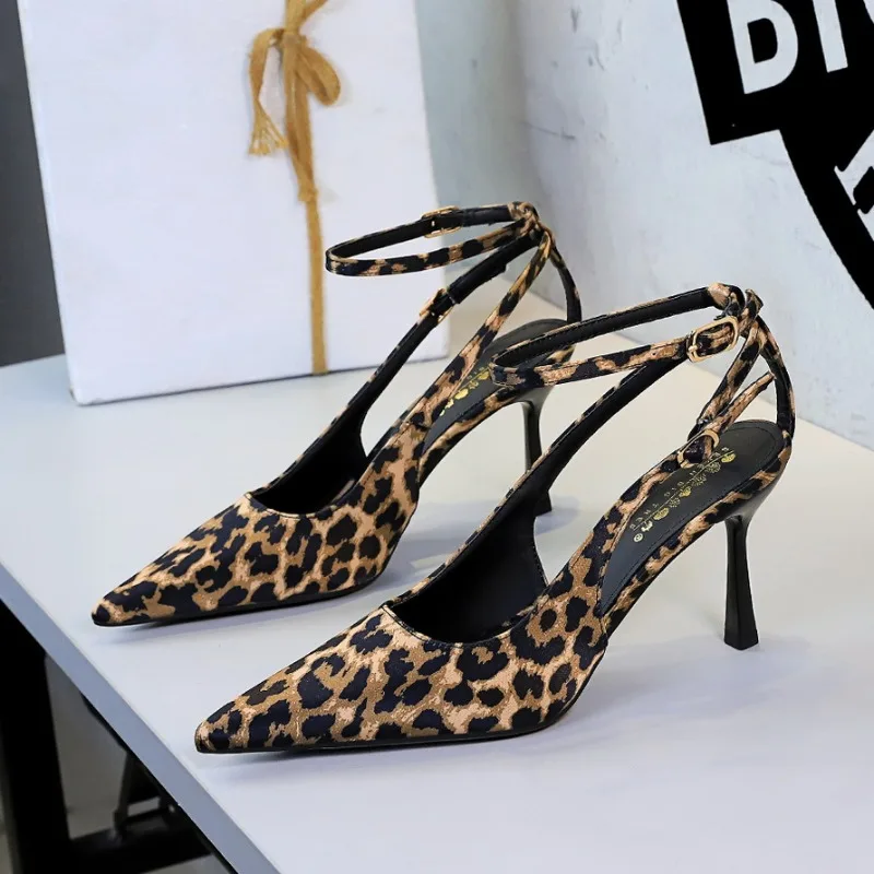 

Luxury High-heeled Women's Sandals Pointed Tip Banquet Women's Pumps and Heels Trend Leopard Print Woman's Shoes Sandalias Mujer