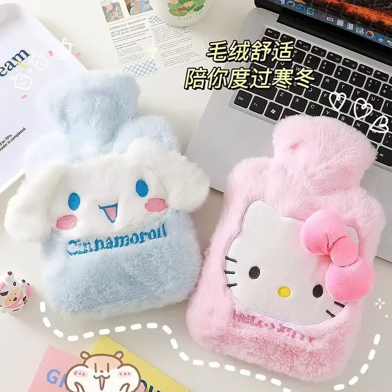 Sanrio butelka na gorącą wodę Hello Kitty Kuromi Cinnamoroll Melody wielokrotnego użytku zmywalna grzewcza pluszowa torba na gorącą wodę prezenty