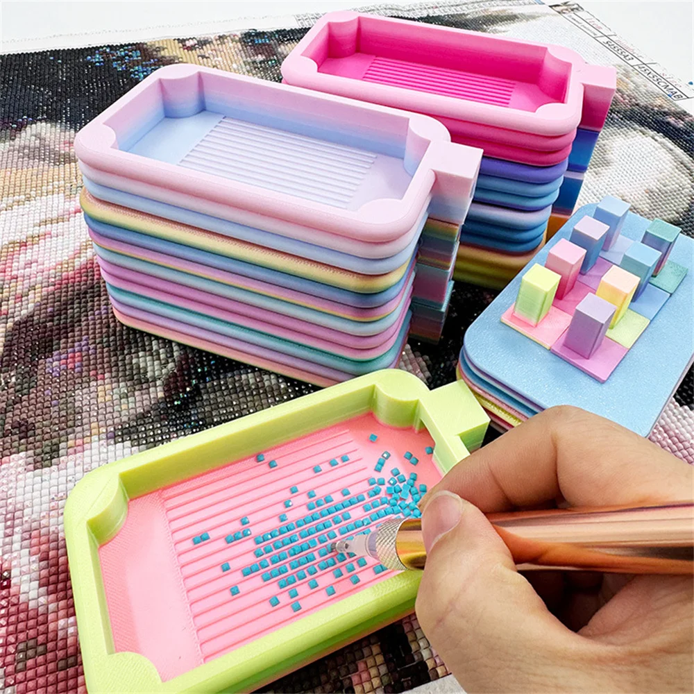 

New Cute Colourful Large Diamond Painting Tray With Cover For 5D Embroidery Accessories Storage Tools Drill Storage Tray