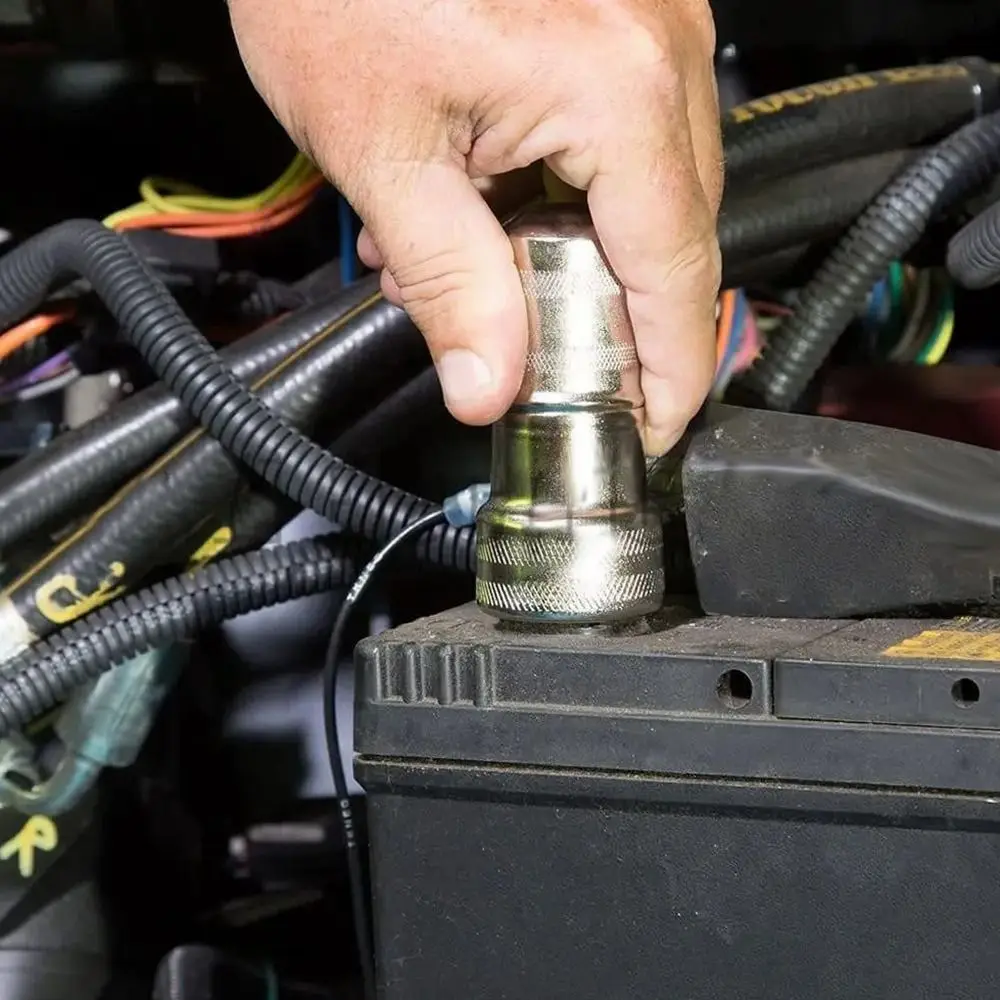 

Очиститель клемм аккумулятора для удаления грязи, прочная устойчивая к коррозии щетка для чистки аккумулятора, многофункциональная проводная щетка для ремонта автомобилей