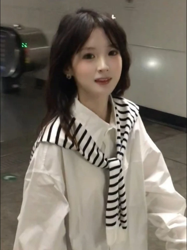 

Korean Style Pure Color Long Sleeve Loose Women's Shirt Spring 2026 New Design Turn-down Collar Casual Top Fashionable