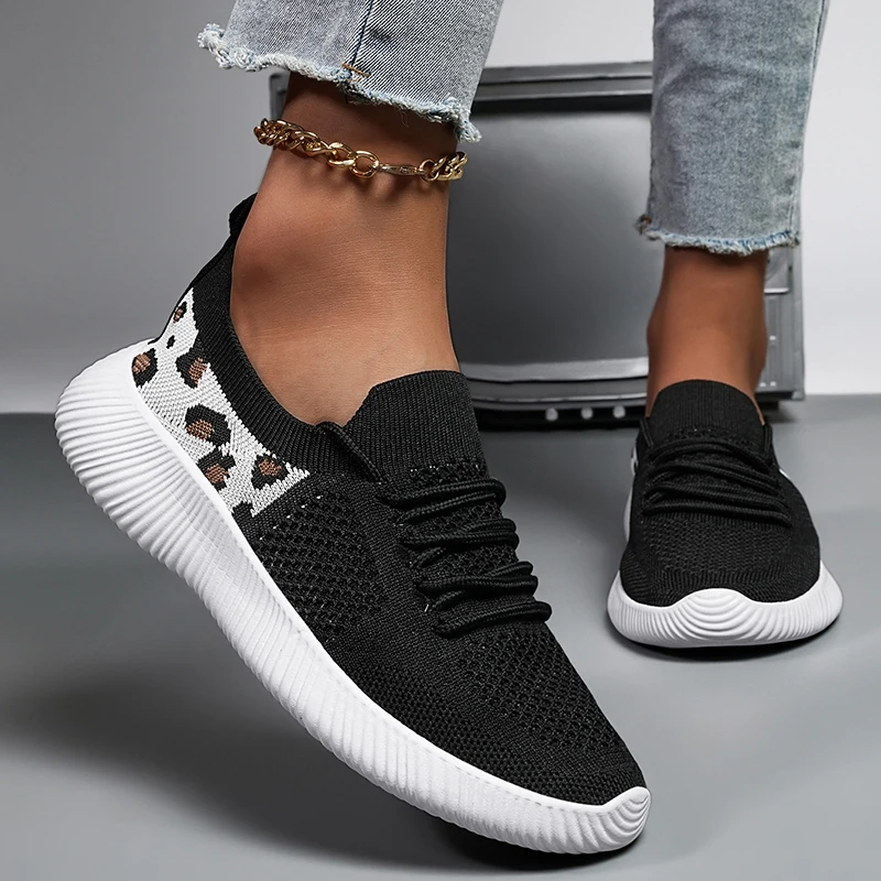 Women Vulcanized Shoes High Quality Women Sneakers Slip On Flats Shoes Women Loafers Plus Size 42 Walking running sports