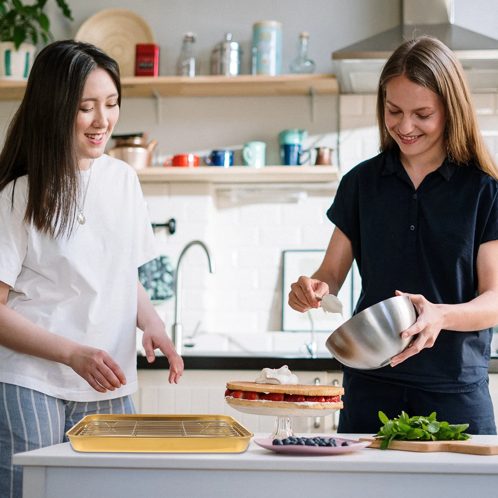 

1Set Stainless Steel Draining Oil Tray Rust Resistant Large Capacity Baking Pan for Roasting Chicken Meat Fish Vegetables
