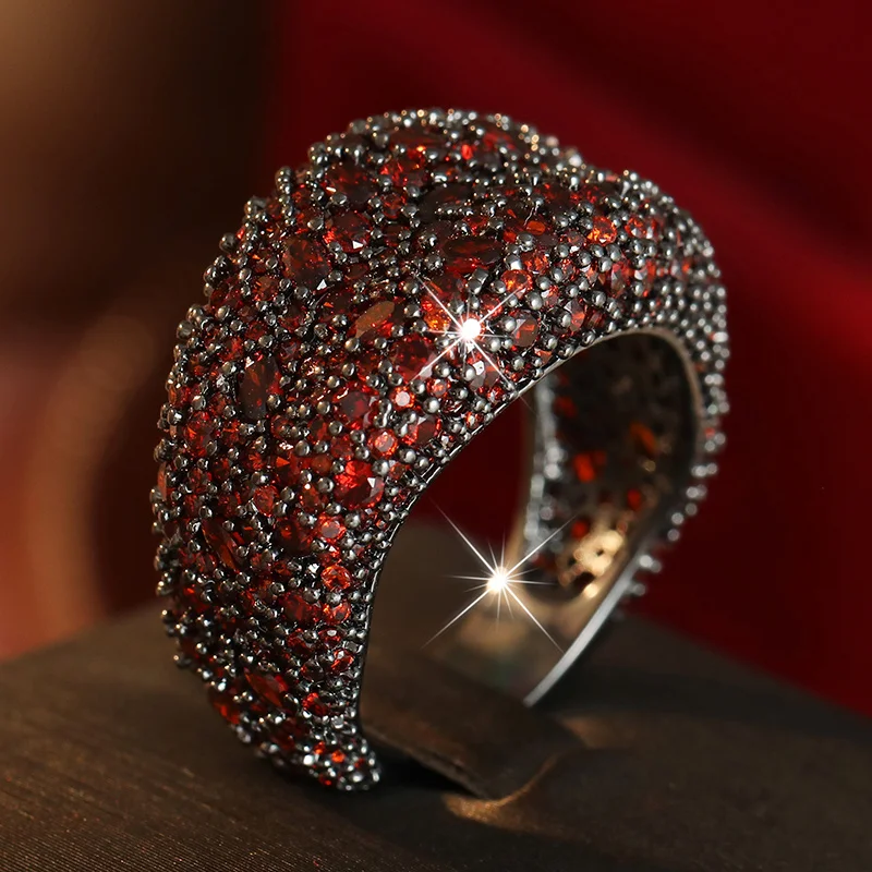 Damen-Mode-Persönlichkeitsring mit vollflächigem rotem Zirkonia, funkelndem Design, breiter Ring, Accessoire für Party und Bankett – Detail 5