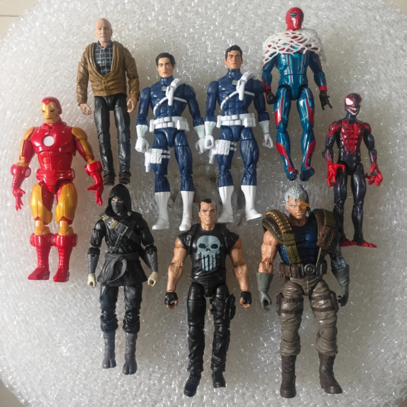 Hasbro SuperheroAction Figures Bulk Lot (8 Heroes) - Cheap 6-Inch Superhero Toys for Collection/Gift
