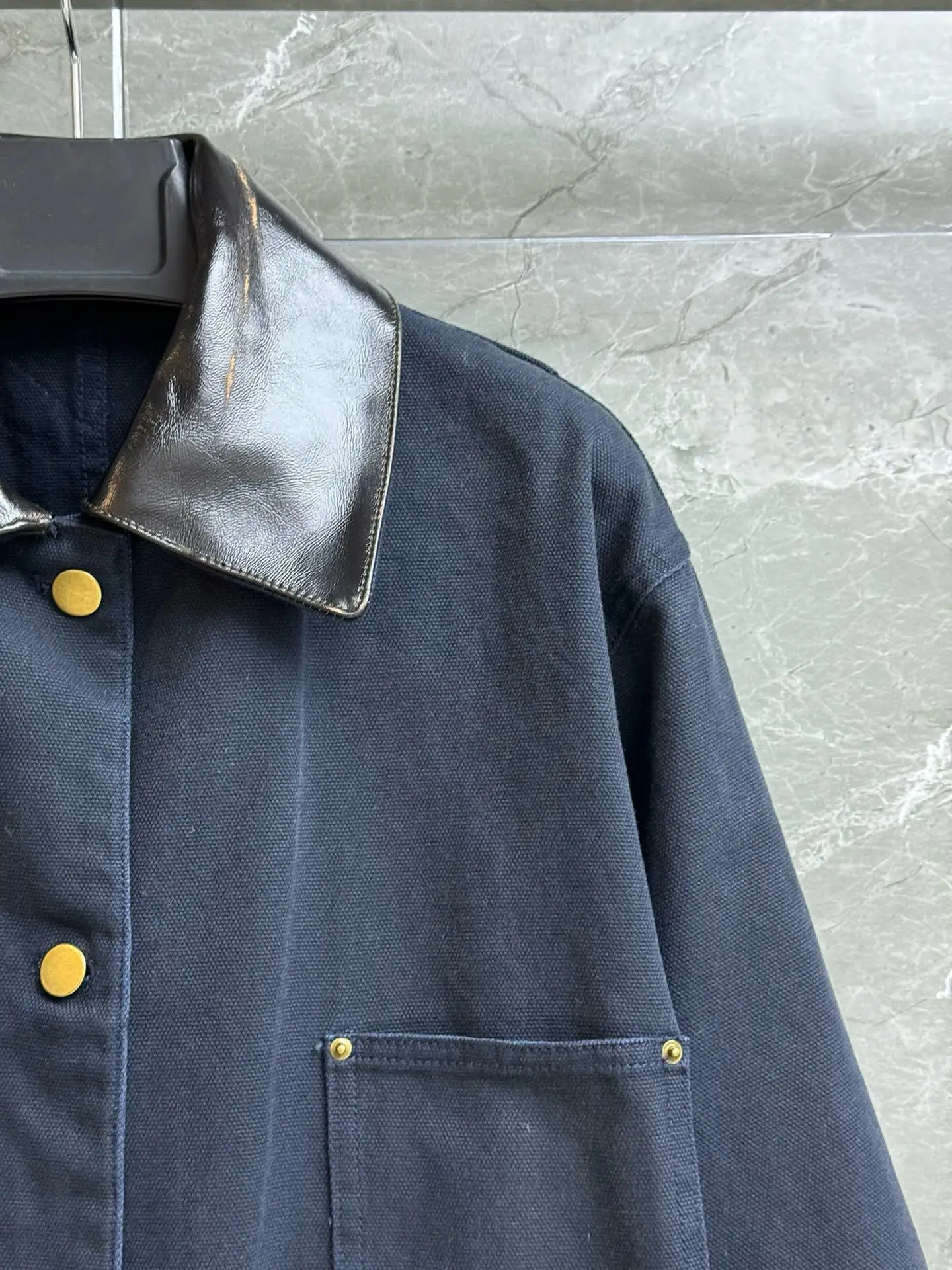 เสื้อแจ็คเก็ตผ้าแคนวาสวินเทจ คอลเลคชั่นฤดูใบไม้ร่วง-ฤดูหนาว 2025 ทรงหลวม กระชับหุ่น และใช้งานได้หลากหลาย