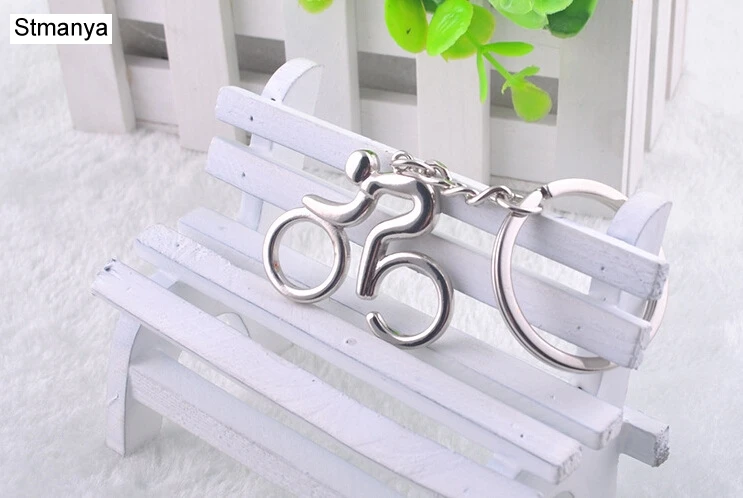 Metal Keychain Riding bicycle key chain car key ring bag charm Novelty Gifts bike sports souvenirs key chains lovers Jewelry