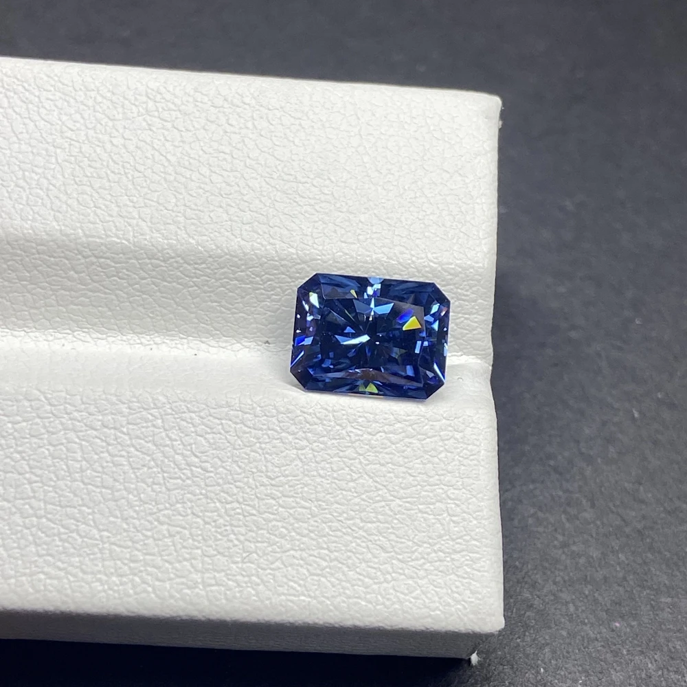 

Meisidian VVS1 7x9mm 3 CTS Radiant Cut Dark Blue Moissanite Diamond Stone For Ring Making