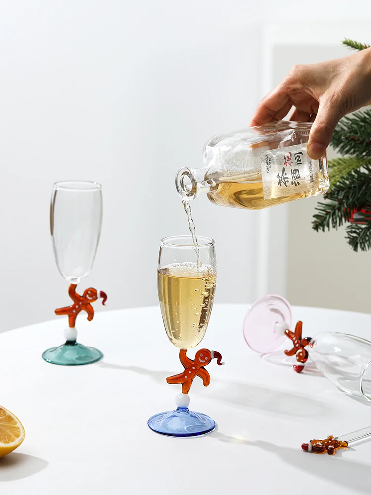 

Gingerbread Man Cute Small Wine Glass Red Wine Glass Champagne Flute Slightly Tipsy Girl's Glass Christmas Gift