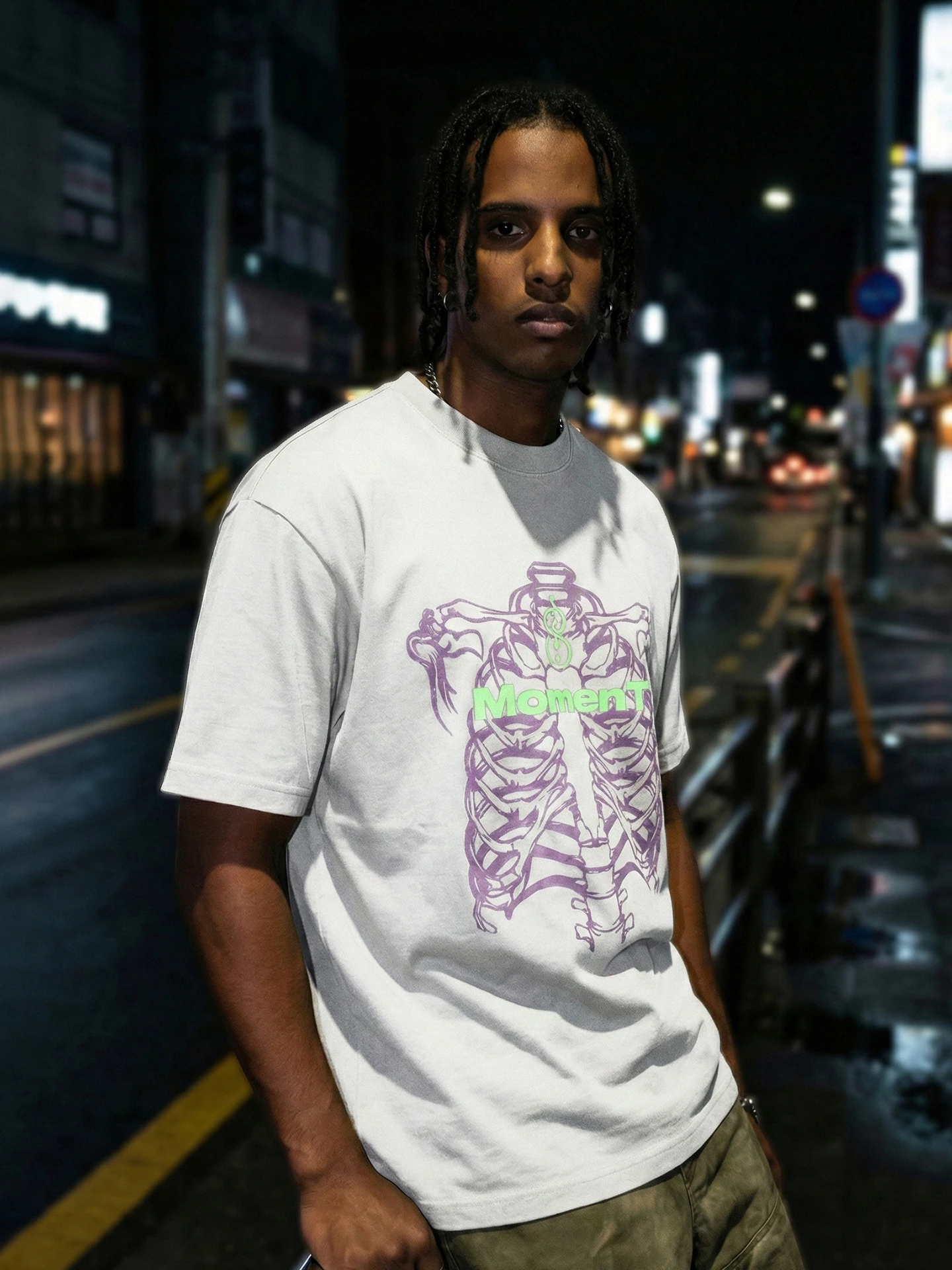 

American Retro Glow-in-the-k Letter Print ort Sve T-irt Men's Spring Summer New Casual round Ne f Sve Tee