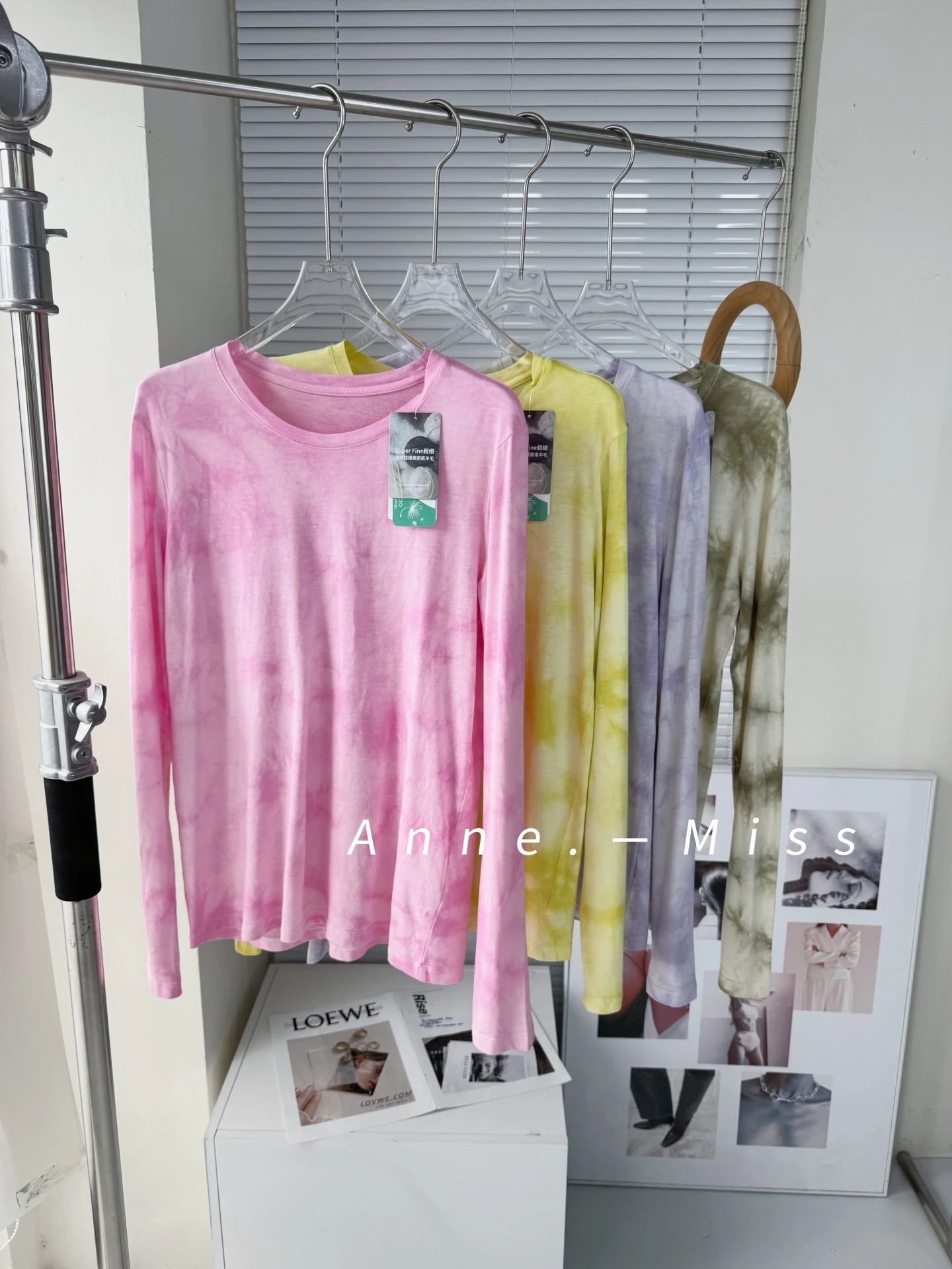 

Свободная удлиненная футболка с эффектом тай-дай для женщин: спортивная, для йоги, фитнеса, тренировок, бега, верхняя одежда из дышащего хлопка, модала и шерсти.