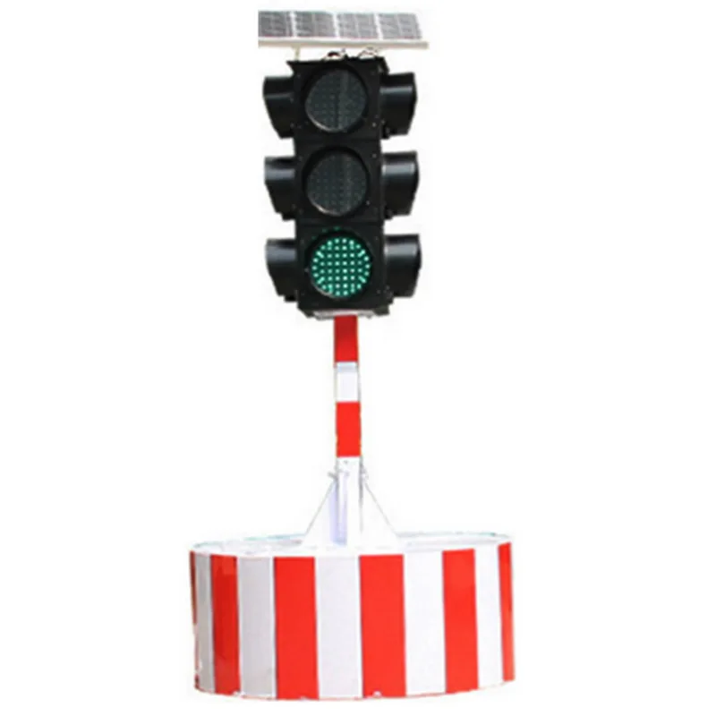

Crossroads four-sided signal lights arrow lights solar traffic lights waterproof
