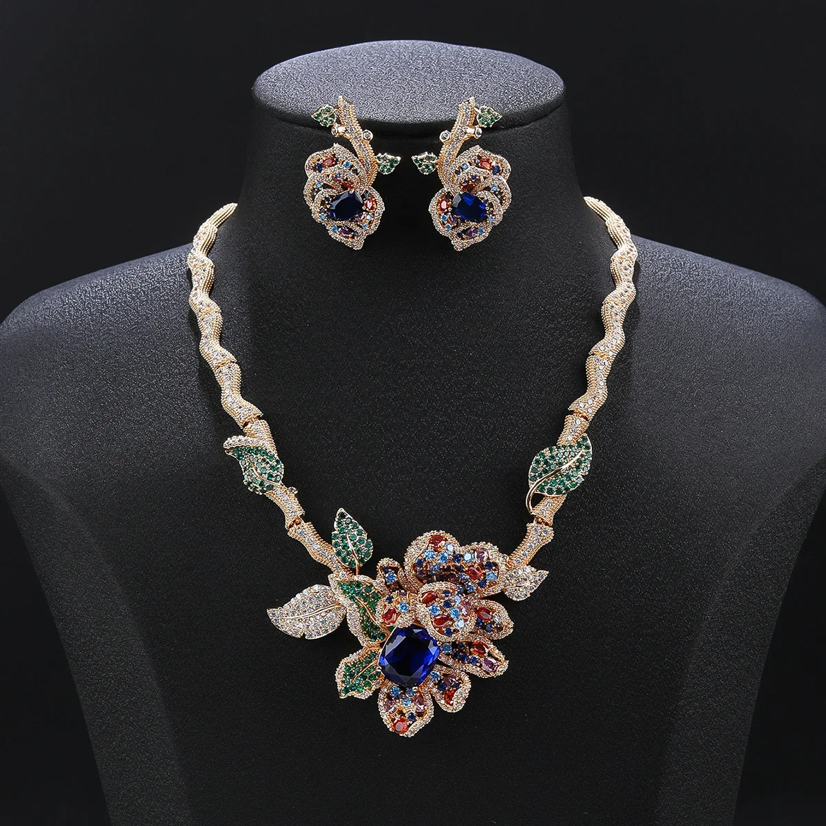 

Luxury Bridal Jewelry Set Gorgeous Cubic Zirconia Ladies Party Wedding Folowers Necklace And Earrings Set CN11538