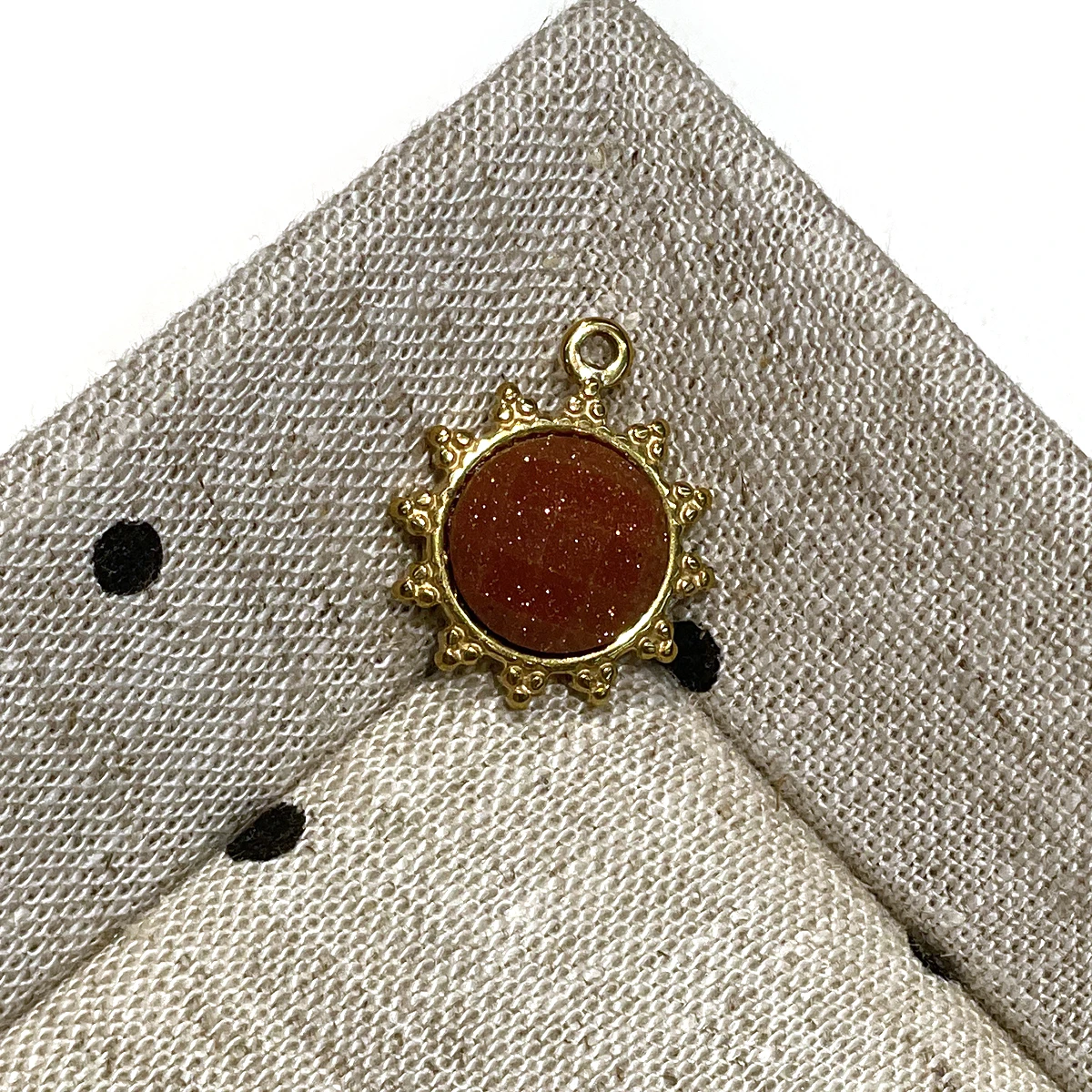 Facettierter kleiner Anhänger aus Naturstein, Sonnenblumen-Anhänger 15x18mm für Schmuckherstellung, DIY-Halskette, Armband, Ohrringe, Zubehör – Detail 6