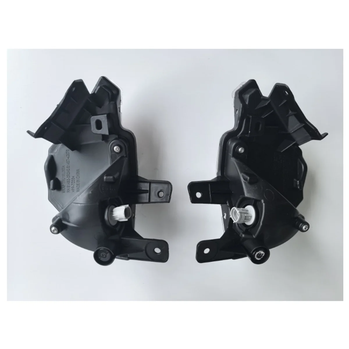 

Надежная правая/левая отражающая лампа заднего бампера для Toyota RAV4 2016-2018 81490-0R040/81456-42070 81480-0R040/81457-42070