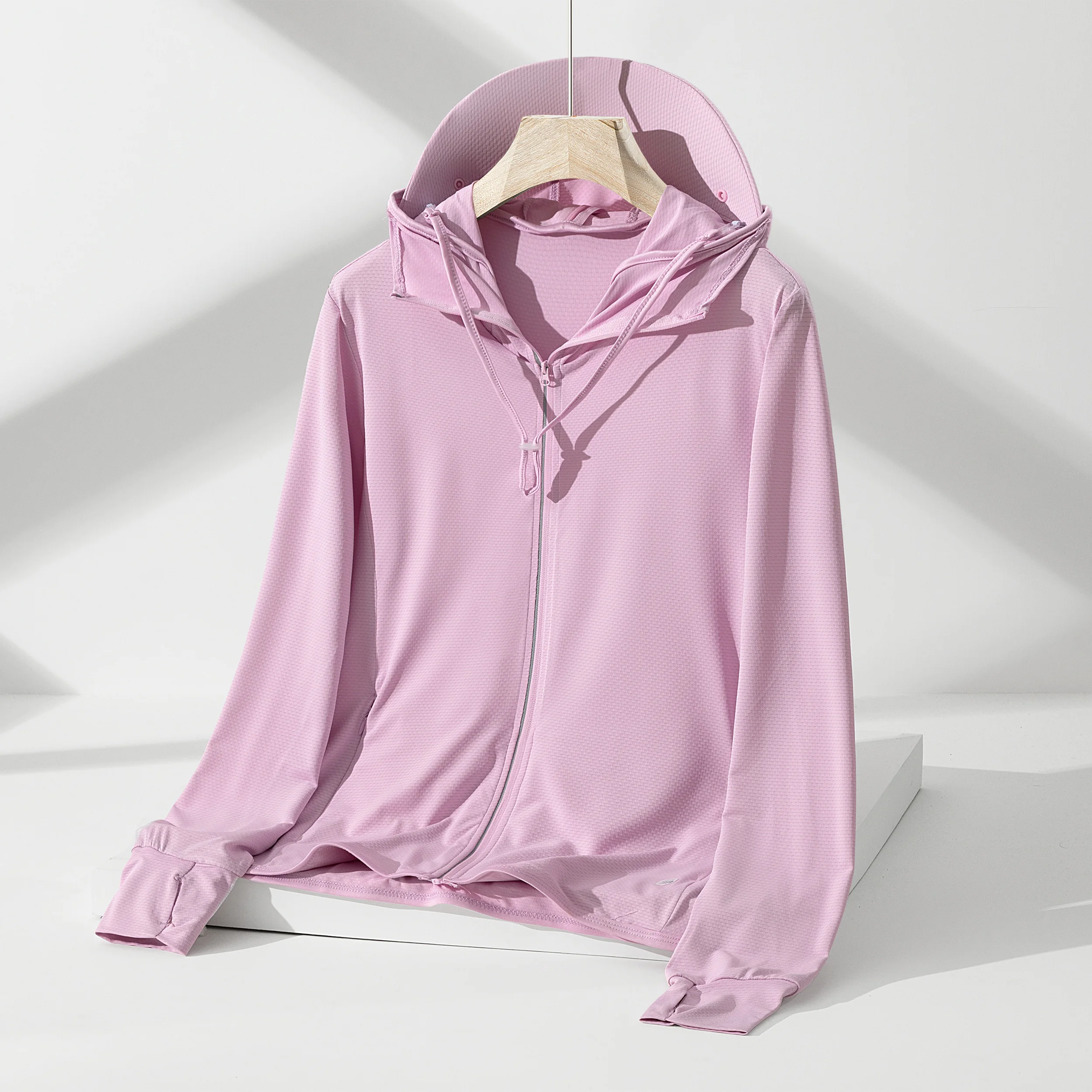 New Ultra-thin Couple Sunscreen Jacket Summer Ice Silk Breathable and UV Resistant Top Women\'s Outdoor Quick Drying Jacket