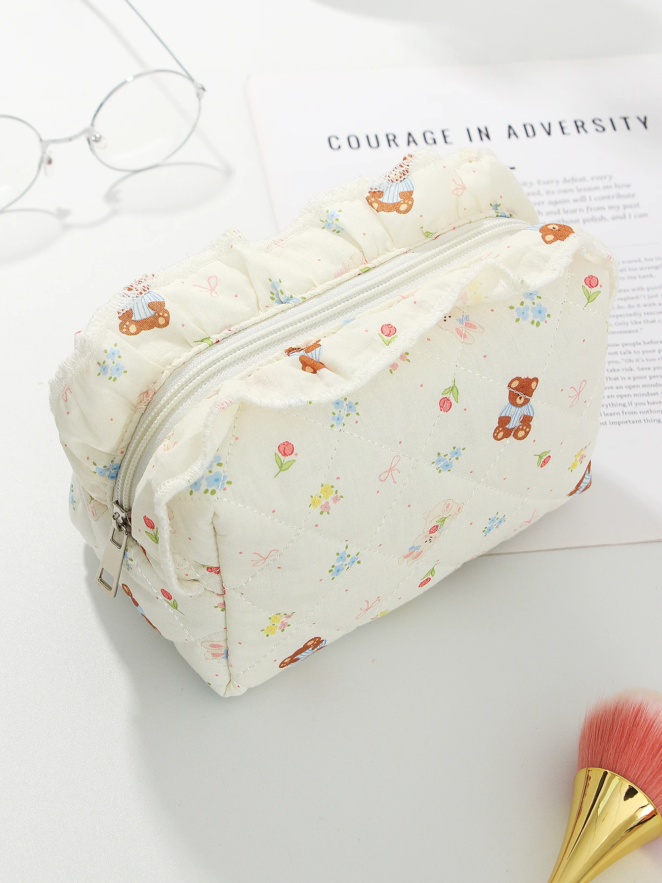 1pcs Bear Bow Quilted Octagonal Makeup Bag, Ruffle Design Makeup Bag, Cute Travel Toiletry Bag, Fashion Portable Makeup Bag