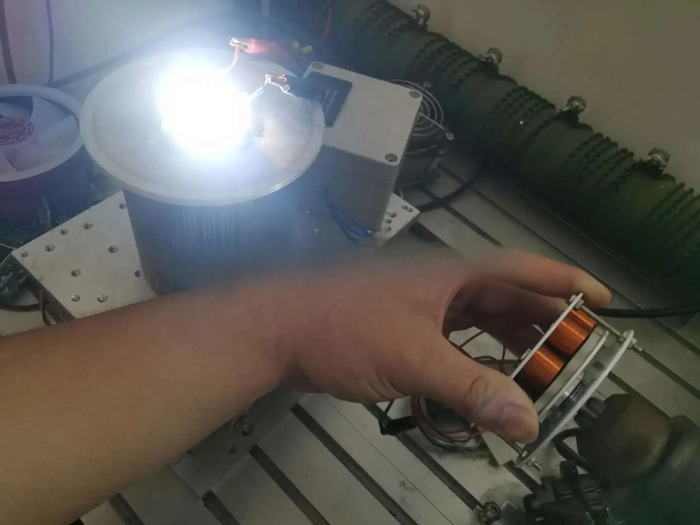50W-60W 100-650rpm Mini Disc Generator Iron Core Generator Strong Magnetic Low Speed Multi-pole Three-phase AC Generator