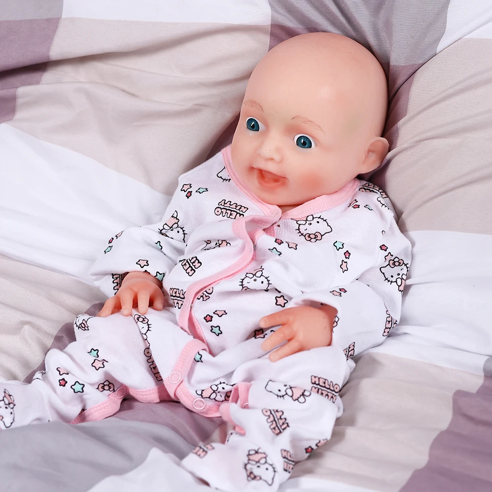 Realistic 45cm Full Body Silicone Reborn Baby Doll Soft and Lightweight at 2.6kg Ideal Children's Toy for Joyful Laughter Girl