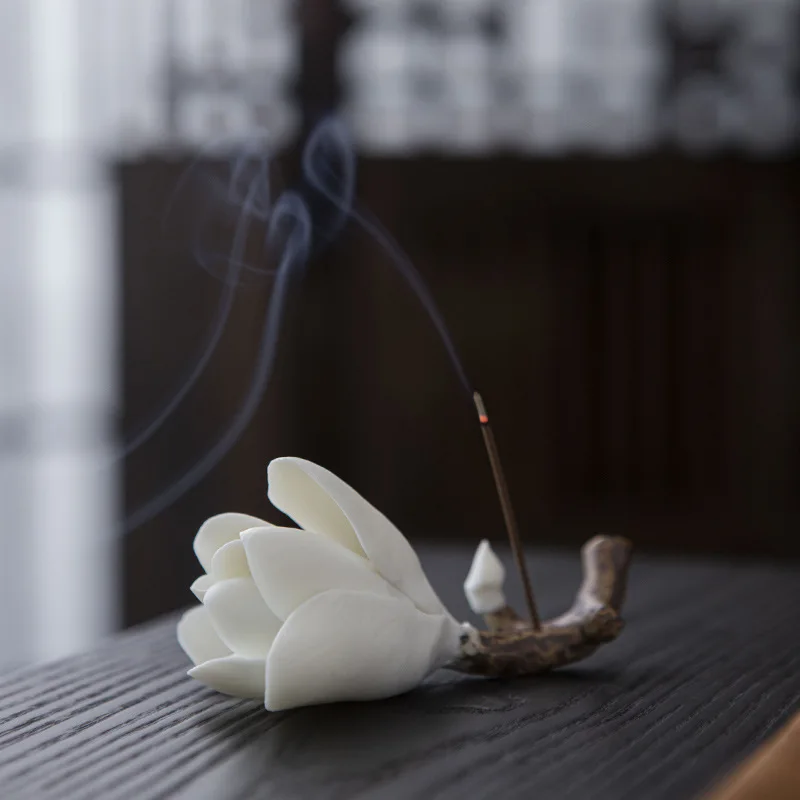 

0001 Handmade Ceramic Magnolia Incense Burner for Incense Insertion Shelf for Pens Dehua White Porcelain Tea Set Accessories