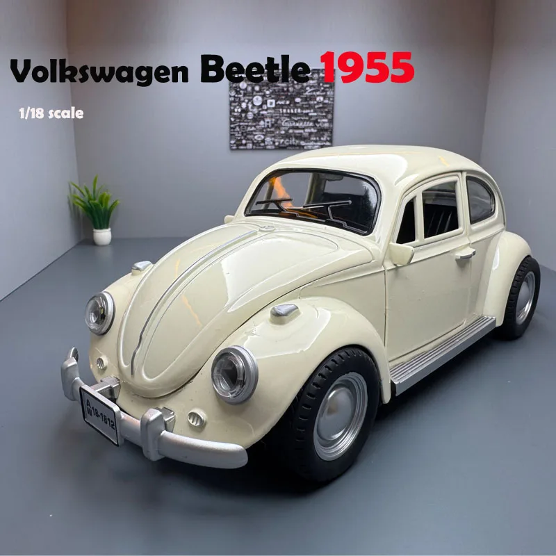 

Модель автомобиля Volkswagen Beetle 1955 в масштабе 1:18, винтажная модель автомобиля из сплава со звуком, Детская Игрушечная модель для мальчиков, подарок на день рождения