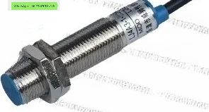 Analog sensor WSS-30D proximity switch Non-embedded three-wire voltage output
