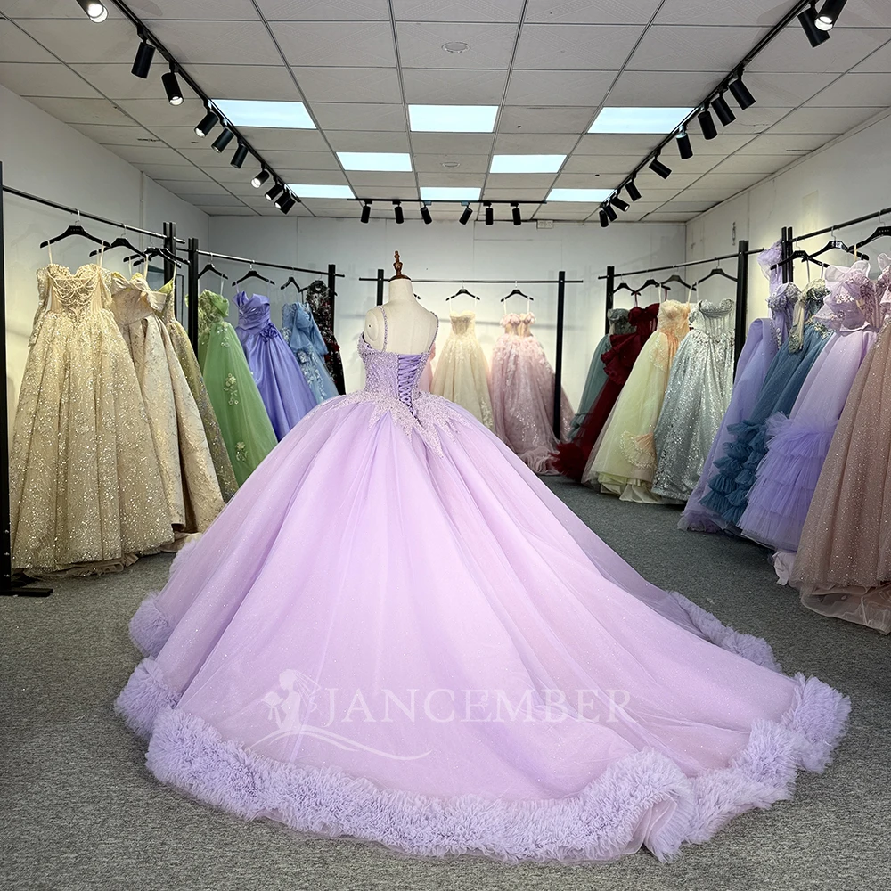 Abiti da 15 anni Abito Quinceanera personalizzato 2025 Perline di pizzo Cinghie per spaghetti Abiti da ballo principessa Sweet 15 16 Abiti DY1323