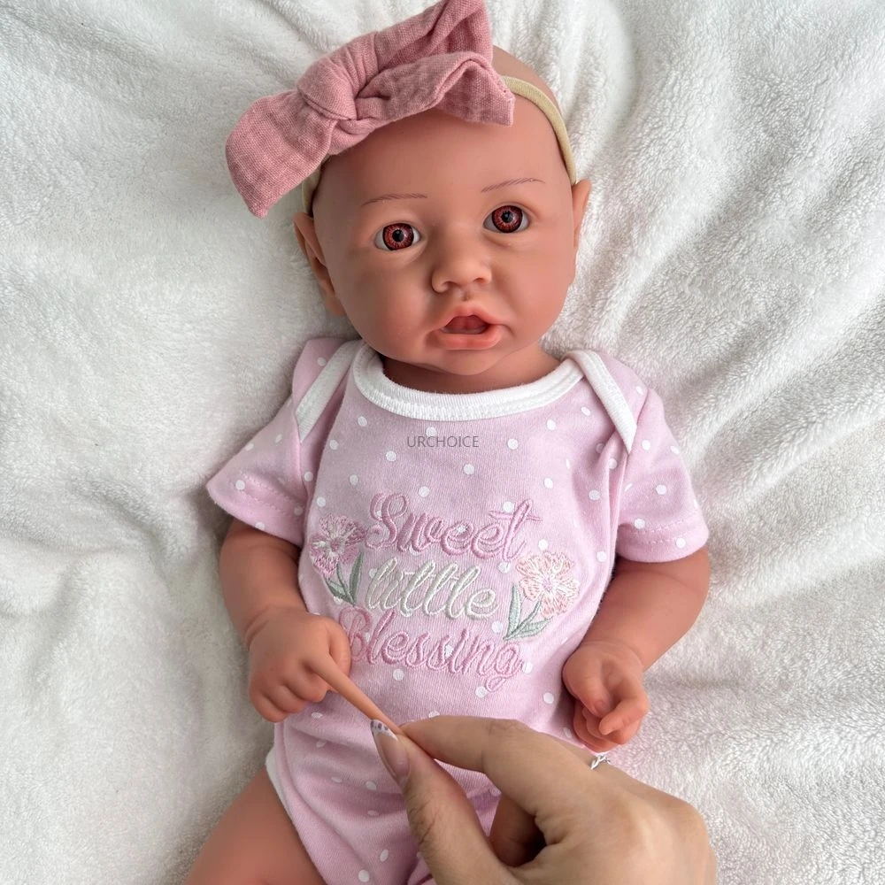 Muñeca recién nacida de ojos abiertos de la niña renacida de silicona suave de alta simulación de 18 pulgadas para el regalo de cumpleaños de Navidad del compañero de la demencia