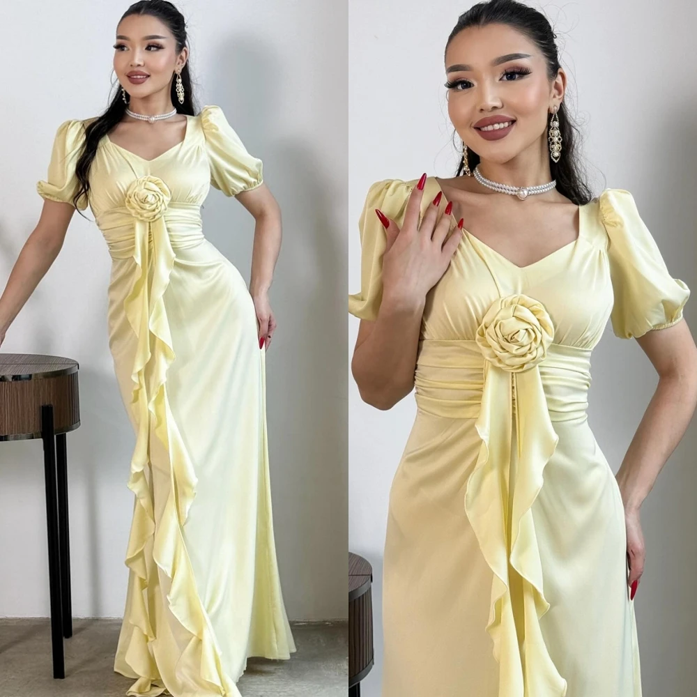 فستان سهرة فاخر مخصص برقبة على شكل حرف V فساتين حفلة موسيقية كلاسيكية بأكمام قصيرة فساتين مناسبة مخصصة