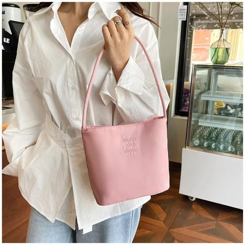 Korean Style Letter Underarm Bag Tote Bag Handbag Embroidery Shoulder Bag Pure Color Large Capacity Nylon Bucket Bag Women 1PC