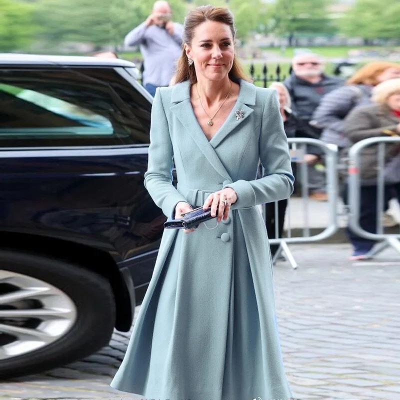 Image of Prinzessin Kate Kleid Langarm Umlegekragen A-Link Kleid Einfarbiges Kleid